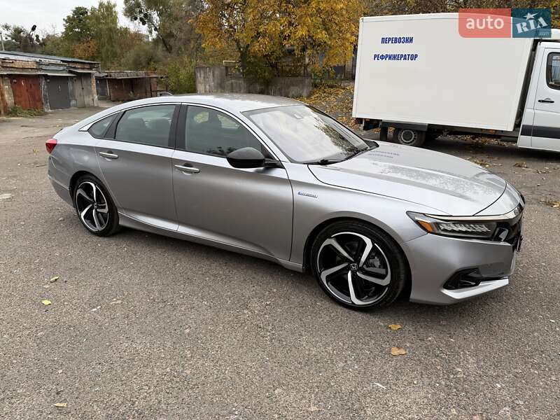 Седан Honda Accord 2022 в Киеве