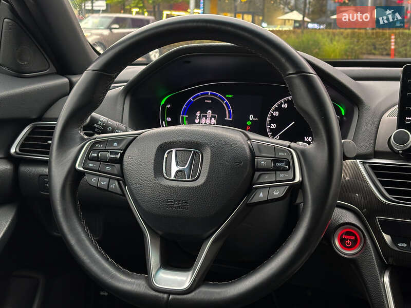 Седан Honda Accord 2022 в Киеве