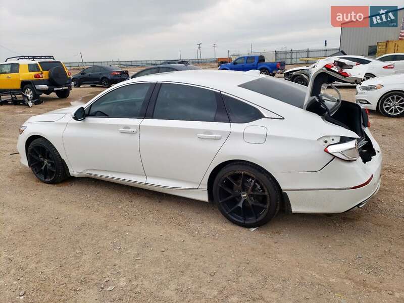 Седан Honda Accord 2021 в Киеве