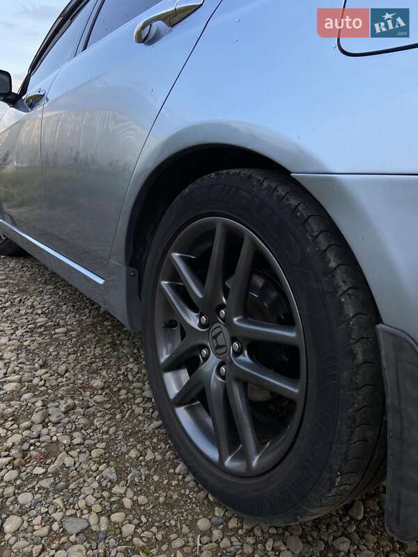 Седан Honda Accord 2004 в Ужгороде