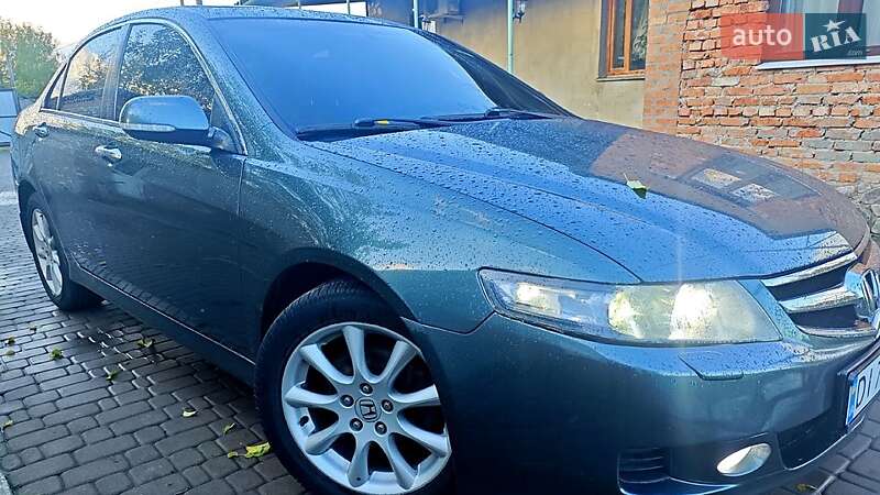 Седан Honda Accord 2006 в Хороле фото Седан Honda Accord 2006 в Хороле