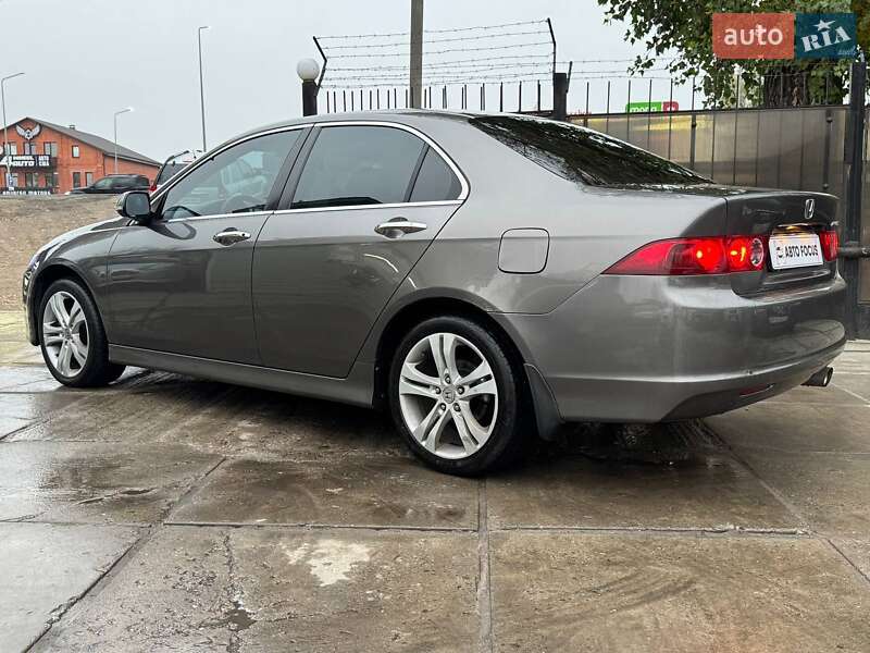 Седан Honda Accord 2008 в Киеве