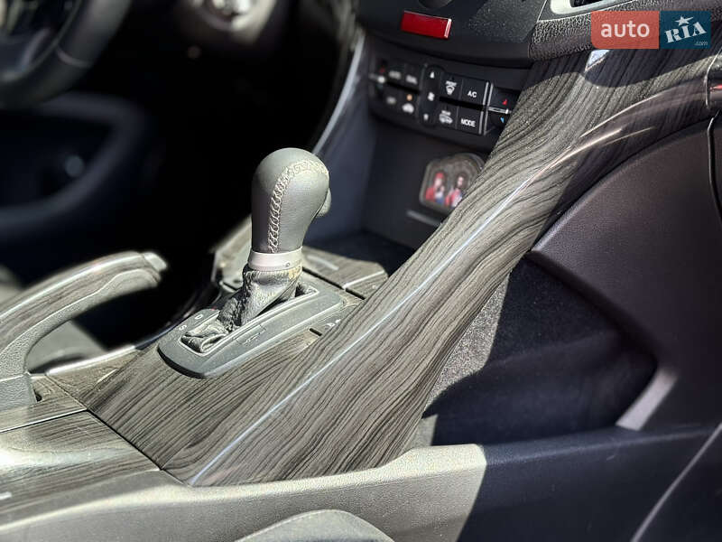 Седан Honda Accord 2008 в Киеве