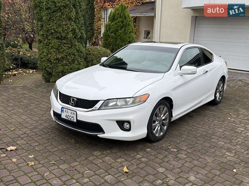 Купе Honda Accord 2015 в Киеве фото Купе Honda Accord 2015 в Киеве
