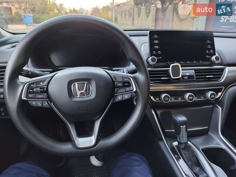 Седан Honda Accord 2019 в Киеве фото 25 Седан Honda Accord 2019 в Киеве