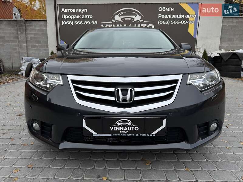 Седан Honda Accord 2012 в Виннице