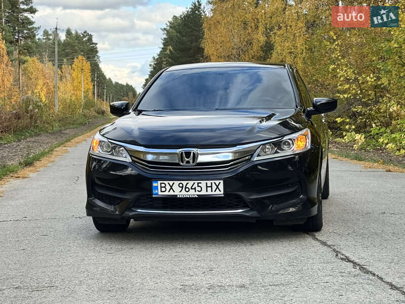 Седан Honda Accord 2017 в Нетішині