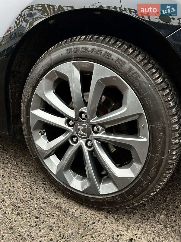 Купе Honda Accord 2015 в Кривом Роге