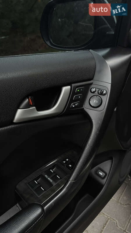 Седан Honda Accord 2008 в Киеве