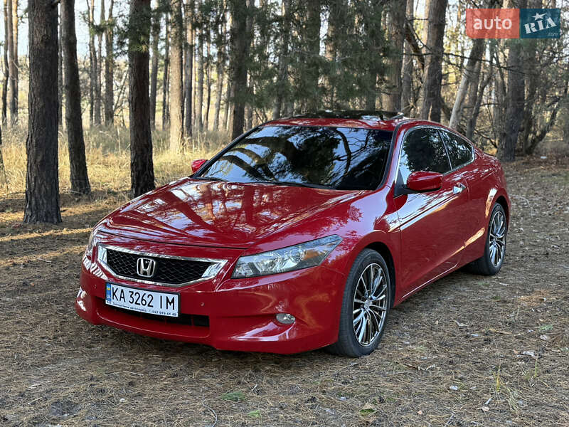 Купе Honda Accord 2008 в Радомышле