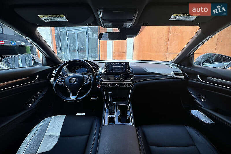 Седан Honda Accord 2018 в Киеве фото 19 Седан Honda Accord 2018 в Киеве