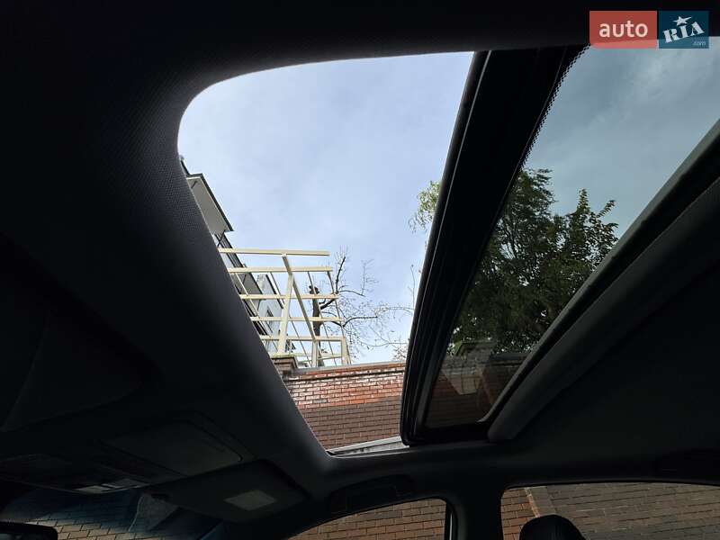 Седан Honda Accord 2013 в Києві