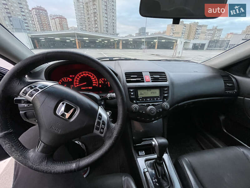 Седан Honda Accord 2005 в Киеве фото 14 Седан Honda Accord 2005 в Киеве