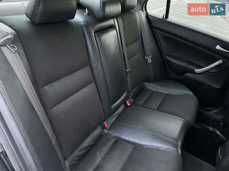 Седан Honda Accord 2005 в Киеве фото 20 Седан Honda Accord 2005 в Киеве