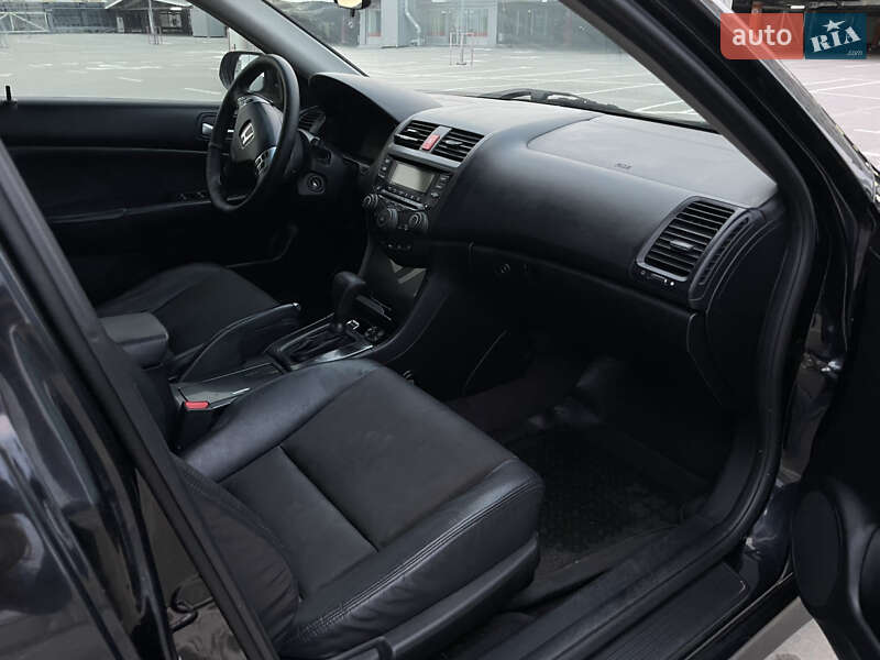 Седан Honda Accord 2005 в Киеве фото 27 Седан Honda Accord 2005 в Киеве