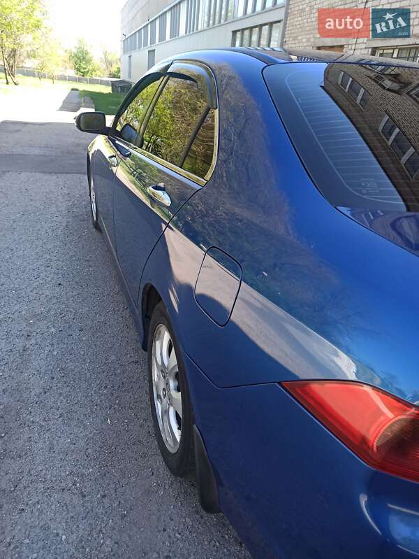 Седан Honda Accord 2006 в Запоріжжі