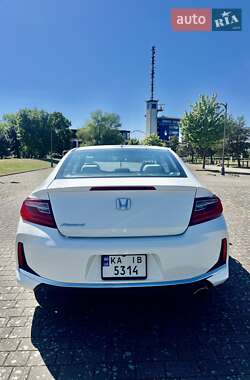Купе Honda Accord 2016 в Киеве