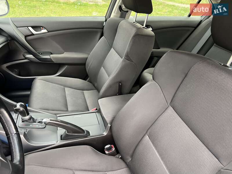 Седан Honda Accord 2013 в Богуславе фото 31 Седан Honda Accord 2013 в Богуславе