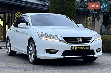 Седан Honda Accord 2013 в Львові