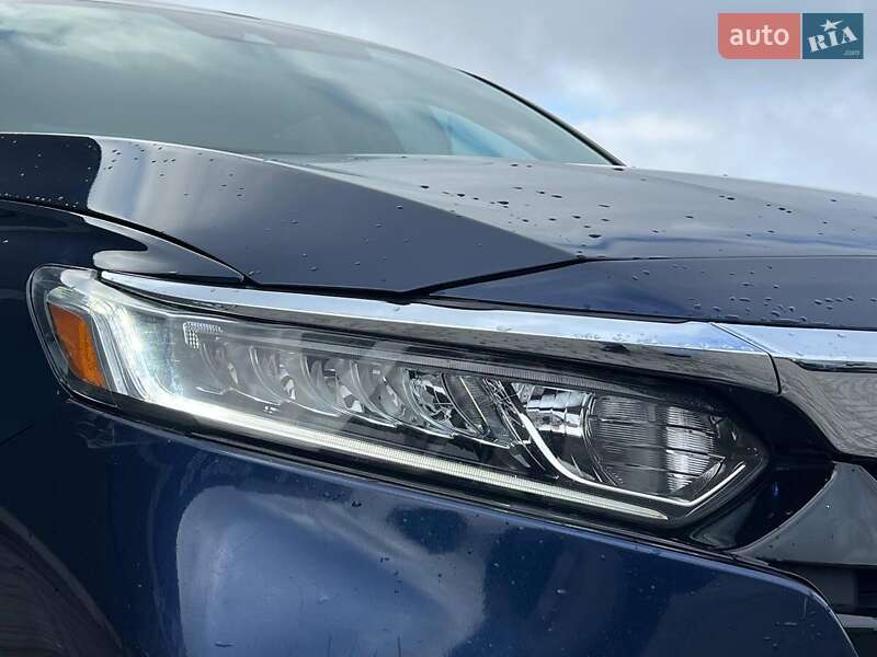 Седан Honda Accord 2019 в Львове