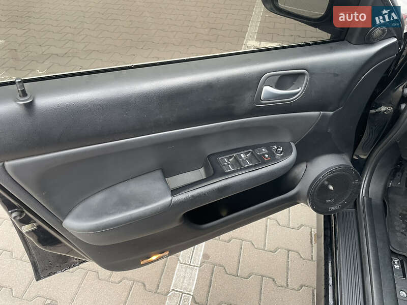 Седан Honda Accord 2007 в Киеве