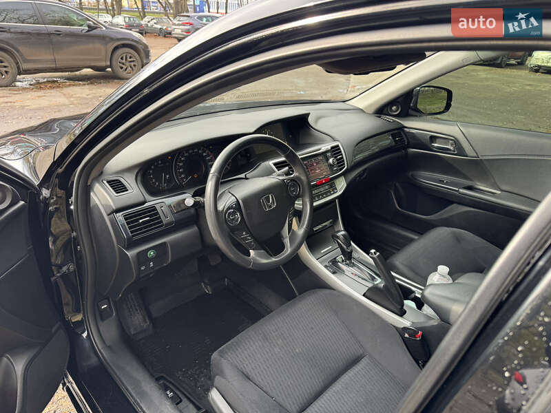 Седан Honda Accord 2013 в Киеве фото 7 Седан Honda Accord 2013 в Киеве