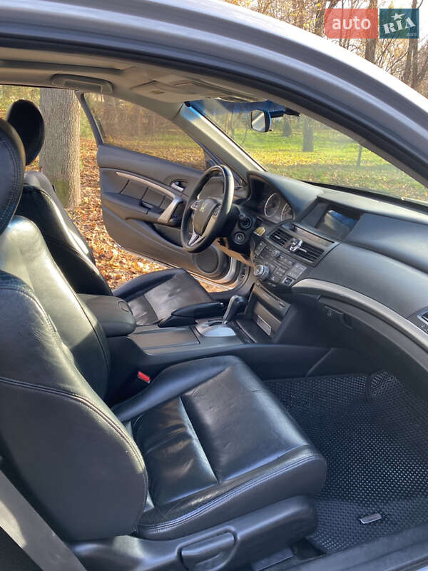 Купе Honda Accord 2008 в Києві фото 13 Купе Honda Accord 2008 в Києві