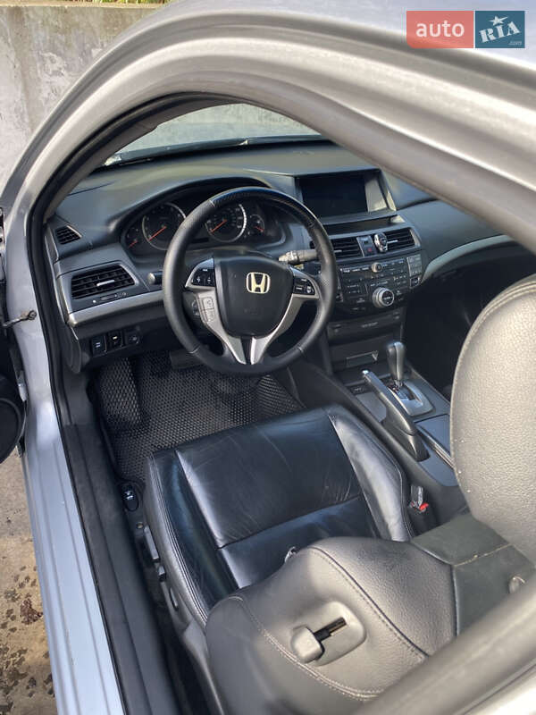 Купе Honda Accord 2008 в Києві фото 16 Купе Honda Accord 2008 в Києві
