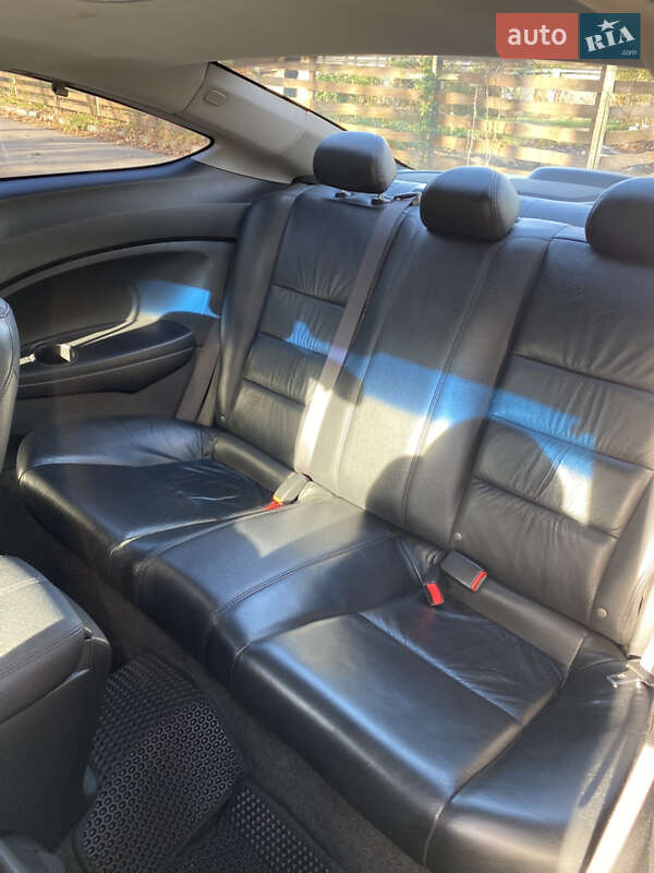 Купе Honda Accord 2008 в Києві фото 14 Купе Honda Accord 2008 в Києві