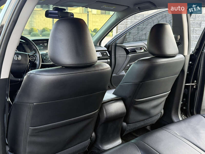 Седан Honda Accord 2015 в Ровно фото 45 Седан Honda Accord 2015 в Ровно