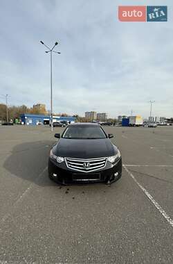 Седан Honda Accord 2011 в Киеве