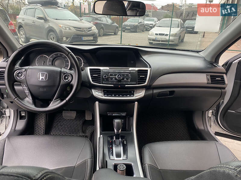 Седан Honda Accord 2014 в Житомире фото 22 Седан Honda Accord 2014 в Житомире