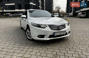 Седан Honda Accord 2012 в Івано-Франківську