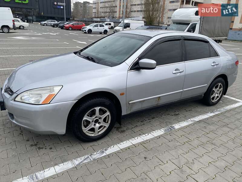 Седан Honda Accord 2004 в Киеве фото 12 Седан Honda Accord 2004 в Киеве