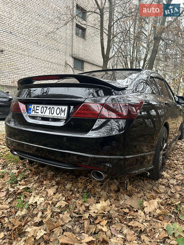 Седан Honda Accord 2013 в Днепре