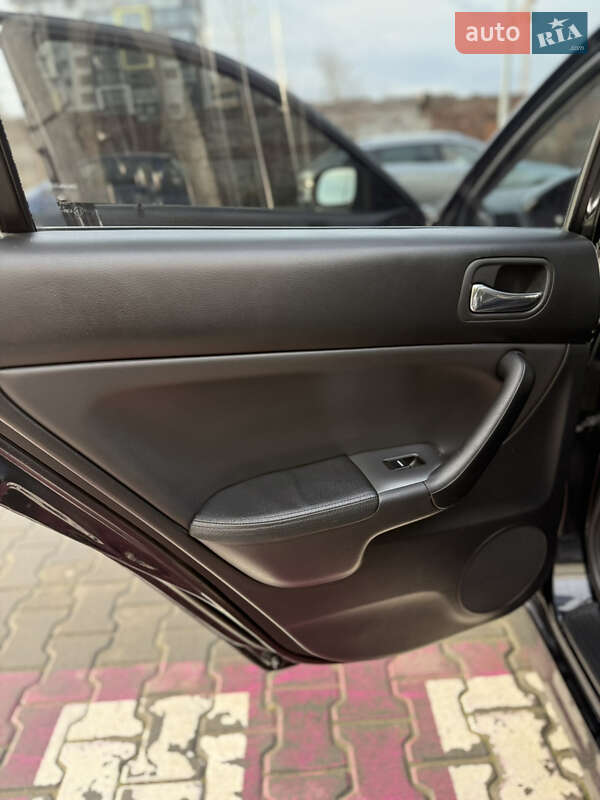 Седан Honda Accord 2007 в Львові