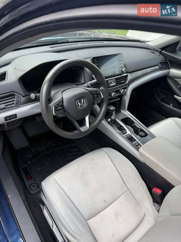 Седан Honda Accord 2020 в Одессе