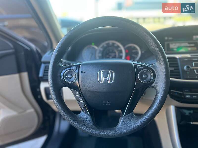 Седан Honda Accord 2016 в Одессе