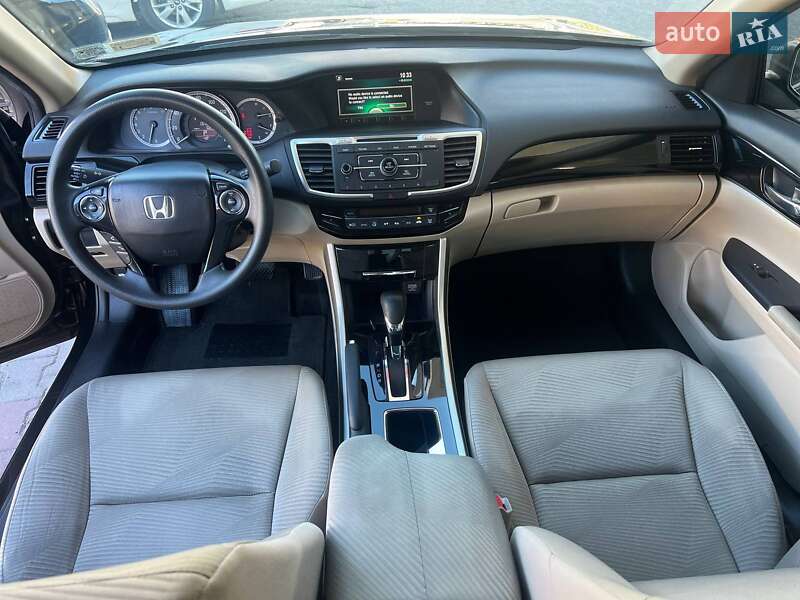 Седан Honda Accord 2016 в Одессе
