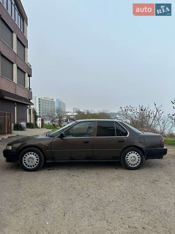 Седан Honda Accord 1990 в Одессе