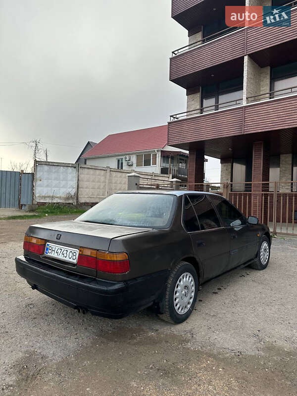 Седан Honda Accord 1990 в Одессе