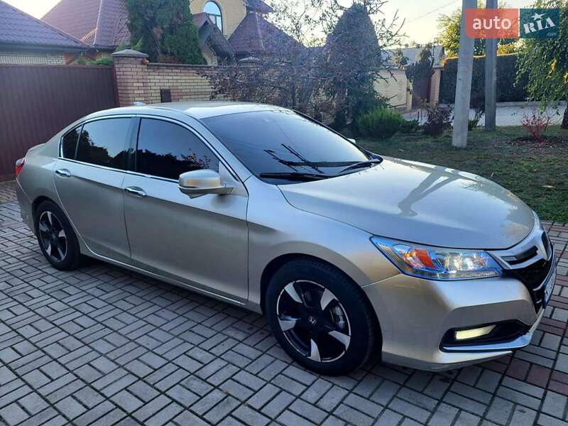 Седан Honda Accord 2013 в Запорожье