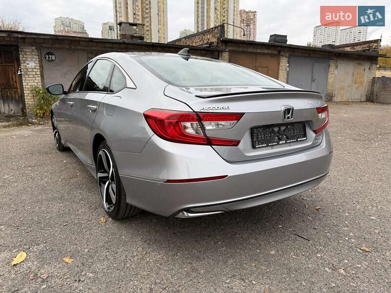Седан Honda Accord 2022 в Києві
