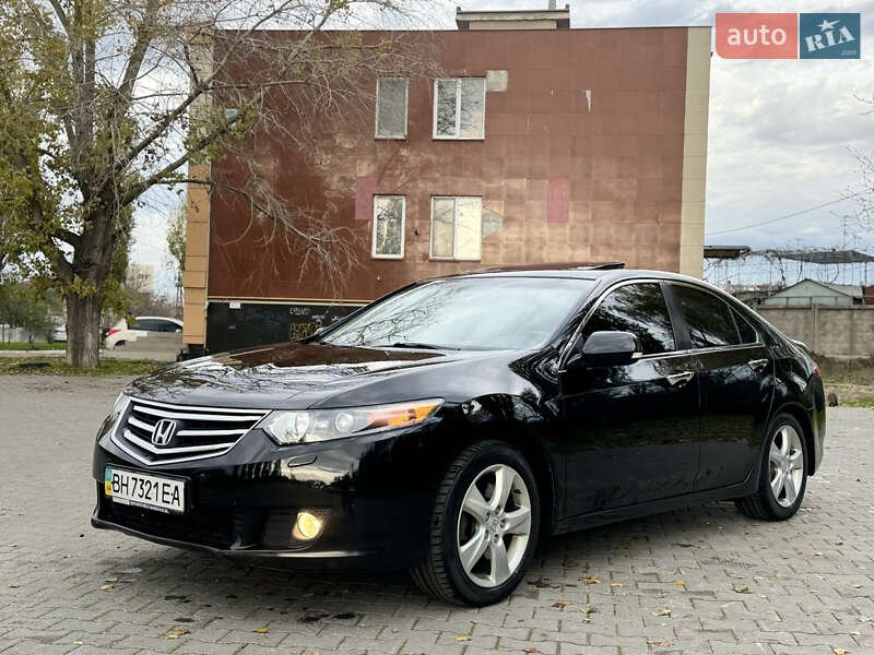 Седан Honda Accord 2008 в Черноморске