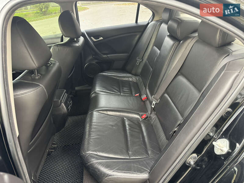 Седан Honda Accord 2008 в Черноморске