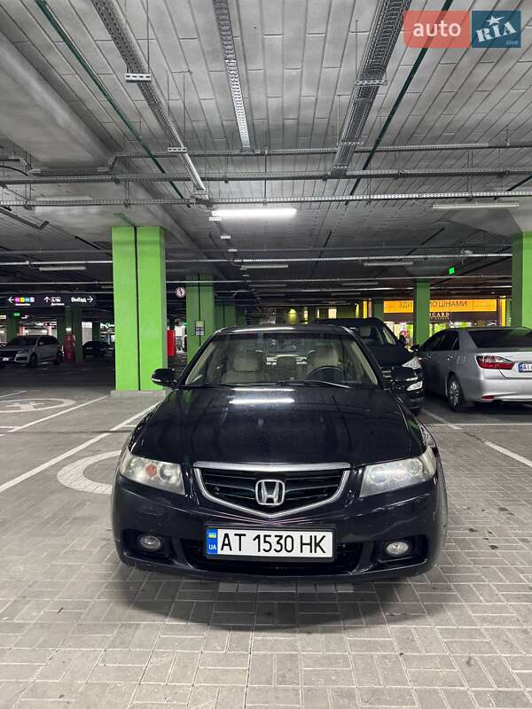 Седан Honda Accord 2003 в Киеве