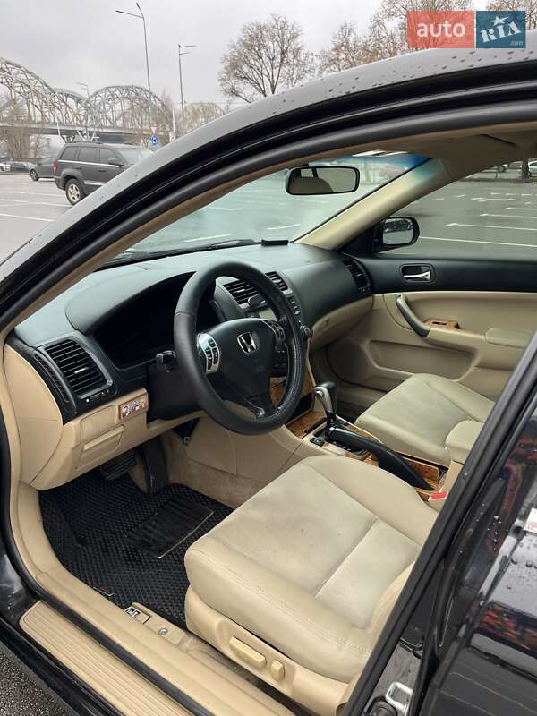 Седан Honda Accord 2006 в Киеве фото 9 Седан Honda Accord 2006 в Киеве