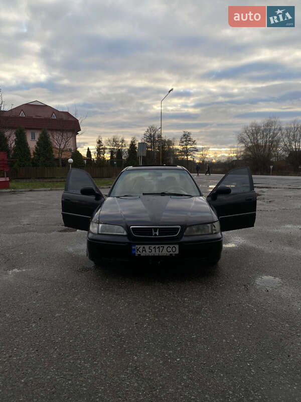 Седан Honda Accord 1997 в Ивано-Франковске