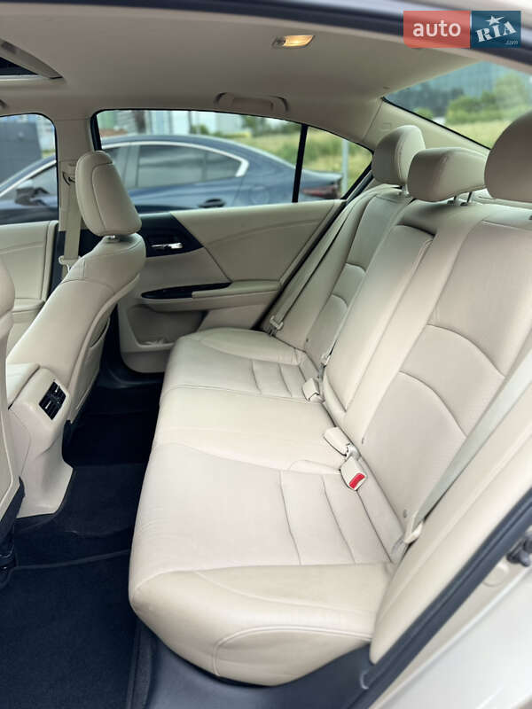 Седан Honda Accord 2013 в Киеве фото 13 Седан Honda Accord 2013 в Киеве