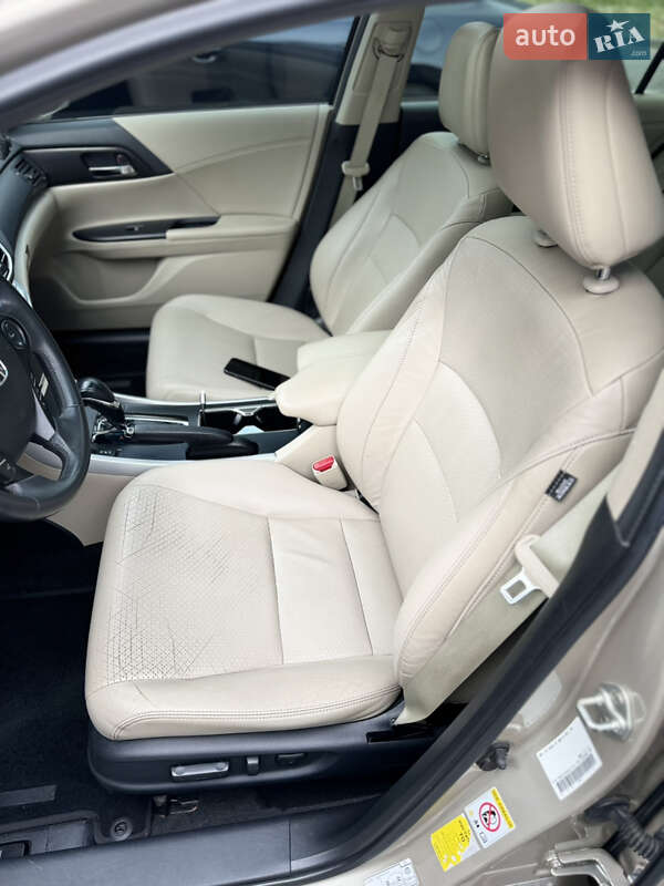 Седан Honda Accord 2013 в Киеве фото 20 Седан Honda Accord 2013 в Киеве